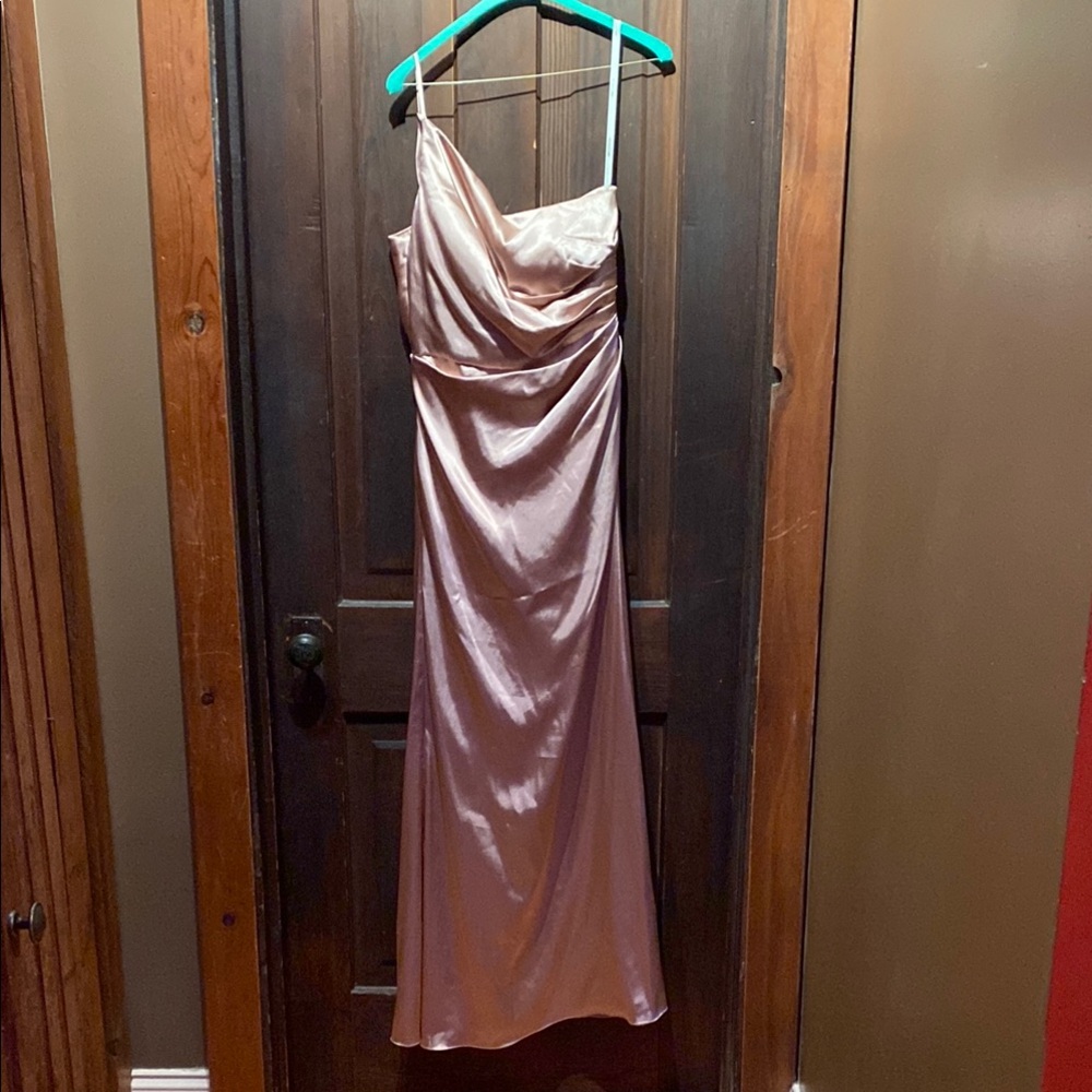 Elegant Gold Satin One Shoulder Dress